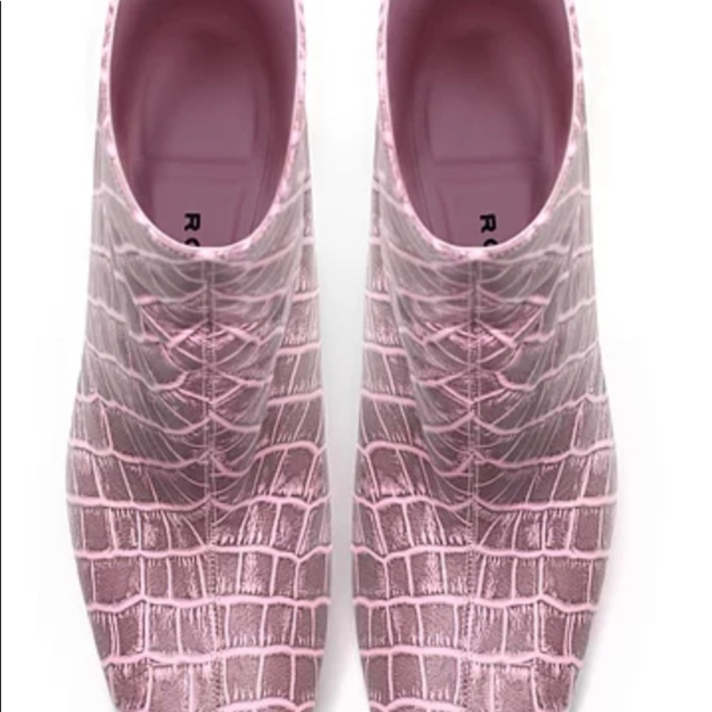Rosbalet Pink Leather Boot - Picture 2 of 7